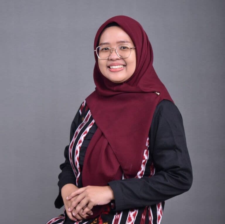 Lusy Larasati Ayuningtias, S.T., M. Ling